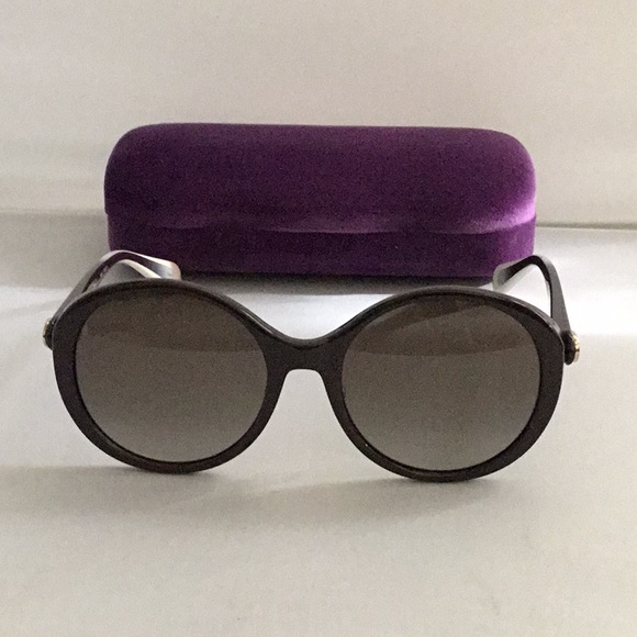 GUCCI SUNGLASSES FOR LADIES. - Picture 2 of 12